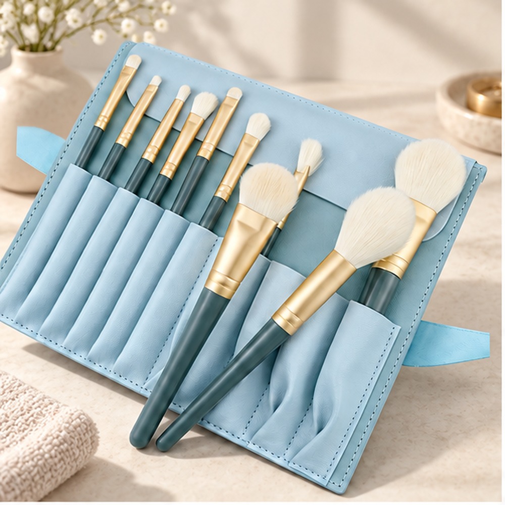 10-Piece Soft Makeup Brush Set lifestyle view